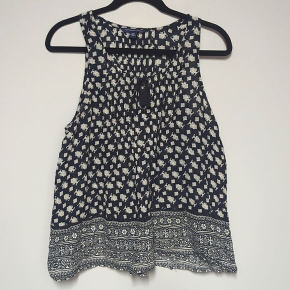 American Eagle Black and Gray Sleeveless Blouse - Picture 1 of 6